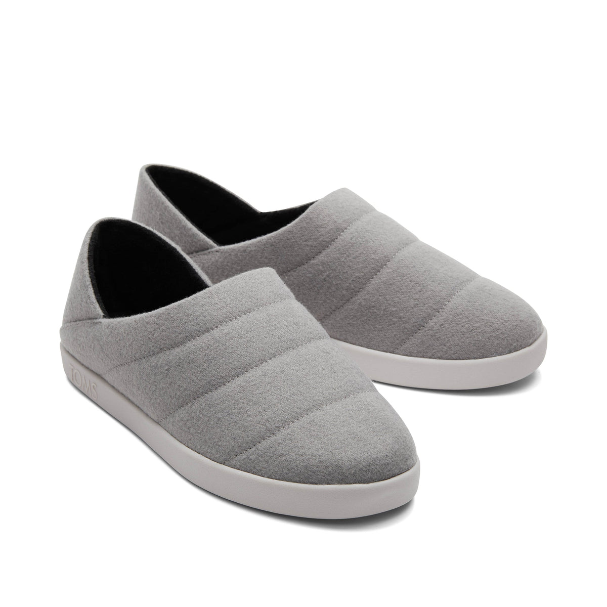 Ezra Grey Faux Fleece Convertible Slipper Front View