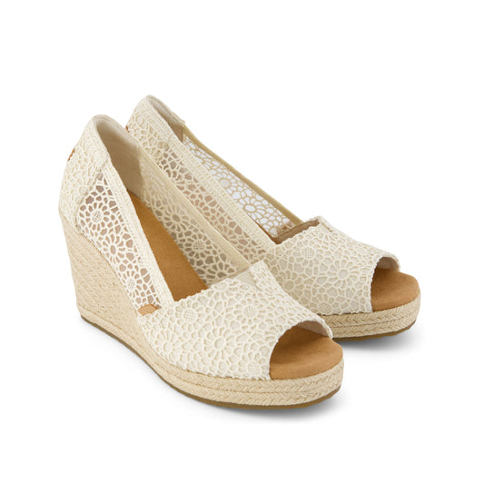 Essential Wedge - Natural Moroccan Crochet Front View