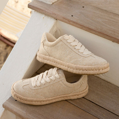 Laydown image of the natural rope sole Jesse lace up sneaker