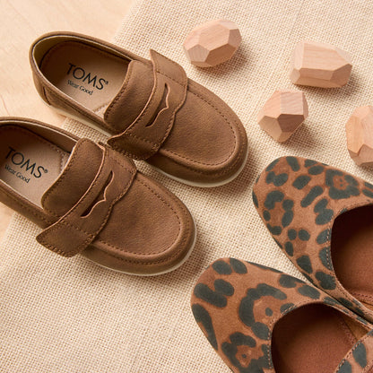 Toddler Oliver Loafer in Toffee Microsuede and Womens Leopard Bianca Flat Shoe